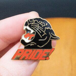 Black Panther Pride Mascot Team Sports Cat Hat Lapel Pin Vintage School Mascot